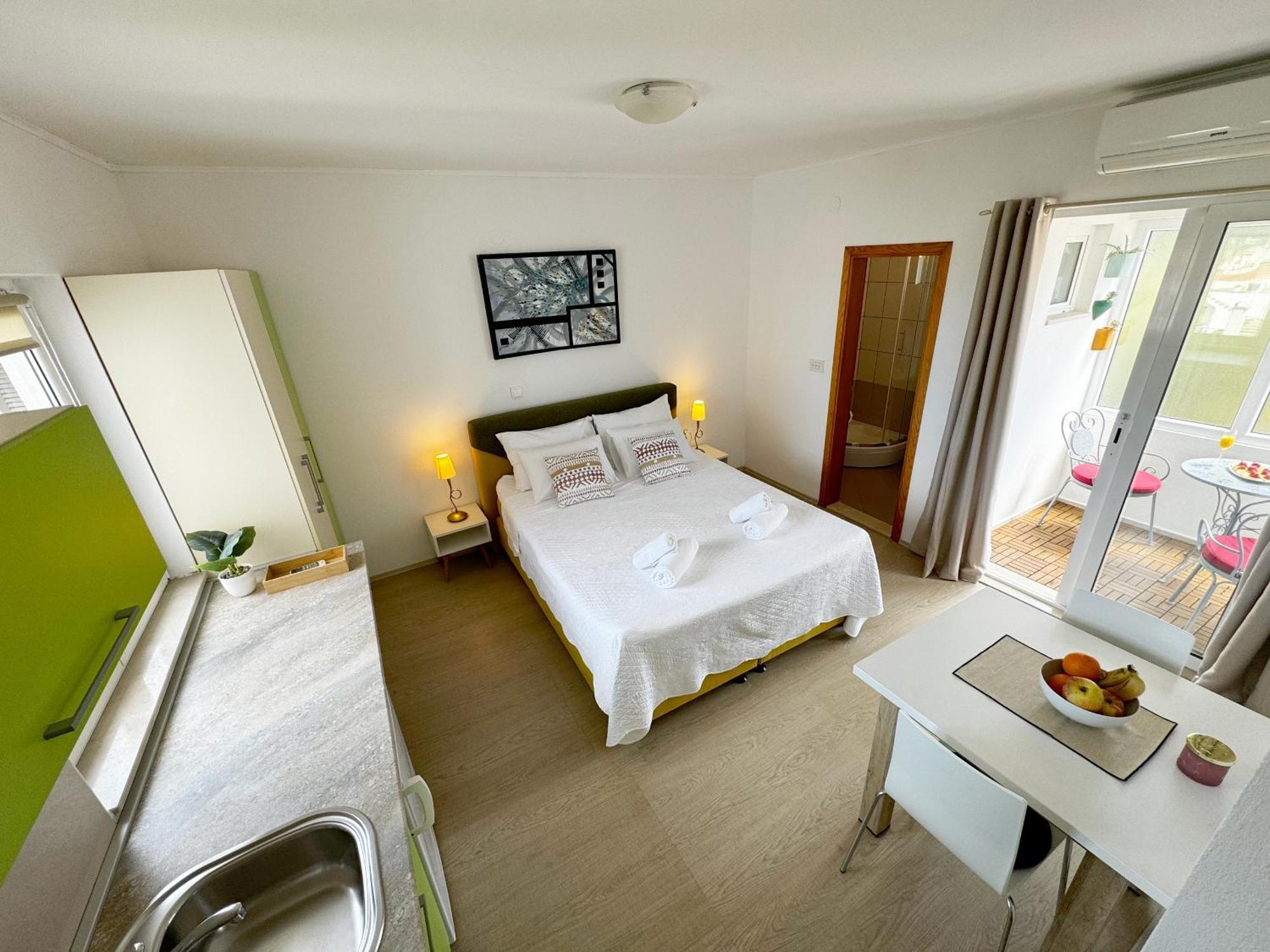 Hvar Sunny Hill Apartment *